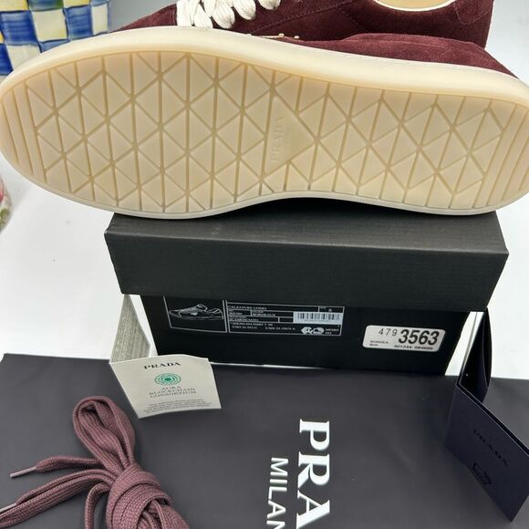 Men's Prada triangle logo suede sneakers size 9 US made in Italy - Picture 10 of 11